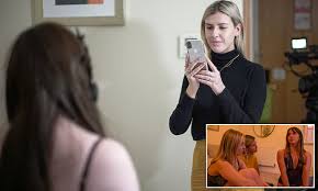 Use of this site constitutes acceptance of our terms of use and. Thousands Of British Teens Are Selling Their Own Nude Photos And Videos On Social Media Daily Mail Online
