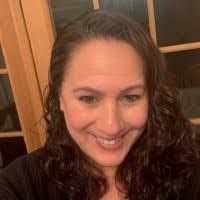 Mitzi Blake's Instagram, Twitter & Facebook