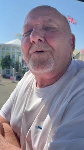 Golf buggies for the people with mobility issues!, Great way to see  everything 💨💨💨💨