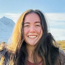 Paige Cooley's Instagram, Twitter & Facebook