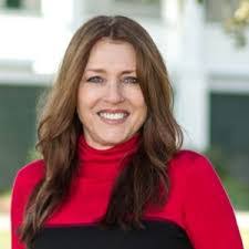 Beth Alford's Instagram, Twitter & Facebook