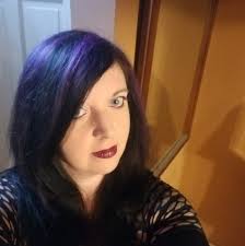 Can anyone recommend a good place to get a hair cut? Thanks!!