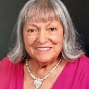 Regina Eades's Instagram, Twitter & Facebook