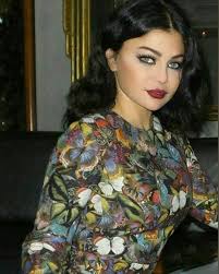 هيفاء وهبي فنانة استعراضية لبنانية، ولدت في 10 مارس 1976. Ù‡ÙŠÙØ§Ø¡ ÙˆÙ‡Ø¨ÙŠ Haifa Wehbe Karimawehbe Instagram Photos And Videos Haifa Wehbe Glamour Celebs
