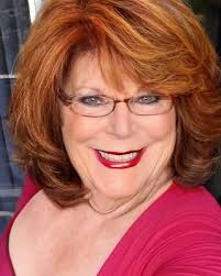 Connie Linn's Instagram, Twitter & Facebook