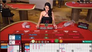 ประวัติบาคาร่า บาคาร่า เป็นเกมไพ่ชนิดหนึ่ง คล้ายกับไพ่ป๊อกเด้ง