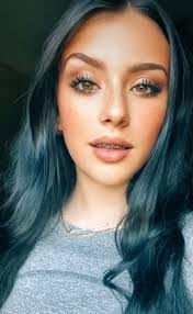 Kiley Weber's Instagram, Twitter & Facebook