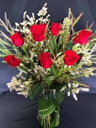 Flowers delivered for a year. Free Dozen Year Long Package In Austin Tx Mercedes Flowers