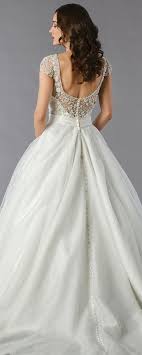 Danielle Caprese For Kleinfeld Wedding Dresses The Knot In 2020 Wedding Dresses Kleinfeld Wedding Dresses Dresses