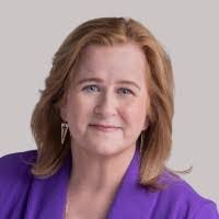 Kellie Andrews's Instagram, Twitter & Facebook