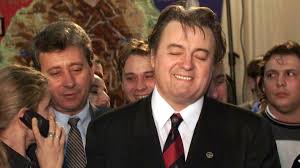 Corneliu vadim tudir a implinit astazi 63 de ani. Am Fost La Aniversarea Lui Vadim Tudor