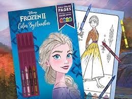 Elsa boyama oyunu kitapçığı 4 sayfadan oluşuyor. Elsa Renkli Boya Kitabi Oyna Boyama Oyunlari