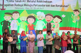 Pada peringatan hari anak nasional 2021, forum anak maluku utara (format) berhasil memper. Forum Anak Nasional 2017 Resmi Digelar Berita Website Resmi Pemerintah Provinsi Riau