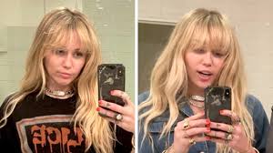 Hannah montana coloring book pages. Miley Cyrus Revives Hannah Montana With Epic Hair Makeover Youtube
