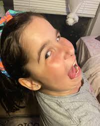 Keeping Up With Violet