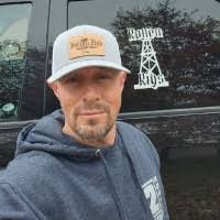 Benjamin Alcazar's Instagram, Twitter & Facebook