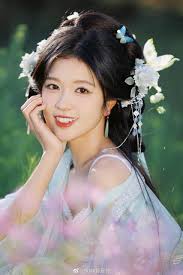 Suni Hạ Linh nhận cơn mưa lời khen với bộ ảnh cổ trang, cứ nhẹ nhàng thế  này có phải xinh không?