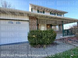 The house faces the atlantic ocean and its grounds measure 63 acres (250,000 m 2 ). 6025 Flaig Drive Fairfield Oh 45014 House For Rent For 1 495