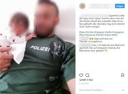 / die polizei war am frühen donnerstagmorgen auch vor dem krankenhaus im berliner stadtteil kreuzberg im einsatz, in dem die frau verstarb. Auf Fotos Als Polizist Wirbel Um Neffen Von Clan Chef Berliner Morgenpost