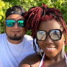 Despite their tumultuous relationship, Ashley and Manuel have discovered  the best way to bond with each other, especially after their frequent  fights: makeup sex. In a preview clip from Sunday's episode of