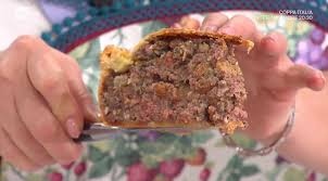 Nel frattempo fate soffriggere all'interno di una pentola dell'olio con le verdure. E Sempre Mezzogiorno Ricetta Pasticcio Di Carne Di Marilyn