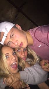 linnea carlson (@linneacarlsonn)