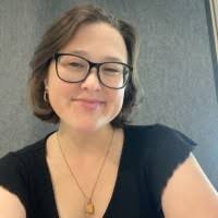 300+ profilů „Olinde“