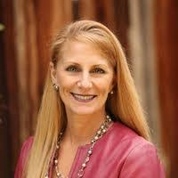 Gina Roth's Instagram, Twitter & Facebook