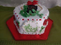 The Full View Of This Hexagonal Christmas Cake Cakes For All Occasions Mosgiel Otago New Zealand Website Www Icedcakes Co Nz Christmas Cake Cake Mosgiel