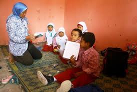 Pandemi virus corona telah menyebabkan darurat pendidikan yang belum pernah terjadi sebelumnya, dengan 9,7 juta anak yang terkena dampak penutupan sekolah berisiko putus. Angka Putus Sekolah Di Banten Masih Tinggi Republika Online