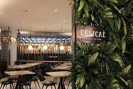 Jj royal bistro di senayan city terletak di lantai lg senayan city mall dengan konsep interior khas dan memiliki ruangan cukup luas. Delicae A Kitchen With A Soul Picture Of Senayan City Jakarta Tripadvisor