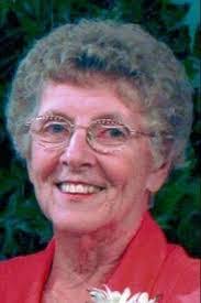 Jackie Storey's Instagram, Twitter & Facebook