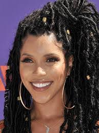 Jasmin Brown's Instagram, Twitter & Facebook