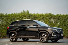 استئجار شيفروليه كابتيفا 7 مقاعد باللون الأسود في دبي - سيارات الدفع  الرباعي - Octane Car Rental دبي