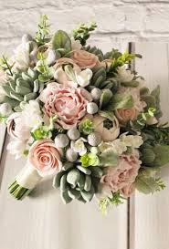 In fact, your primary goal should be selecting a design that enhances your overall look. Glamorous Blush Wedding Bouquets That Inspire Wedding Forward