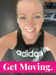 Jennifer Sakowski's Instagram, Twitter & Facebook