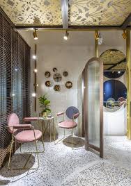 Devam The Luxury Store In Mumbai With Images Luxury Decor Jewelry Store Design Store Design Boutique