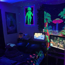 Discover (and save!) your own pins on pinterest Artistic Aesthetic Bedroom Trippy Wall Painting Besthomish