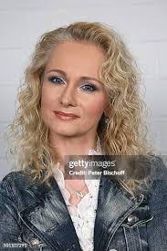 350 Nicole Schlagersängerin Stock Photos, High-Res Pictures, and Images