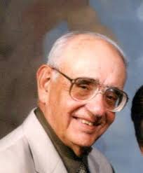 Earle Moyer Obituary