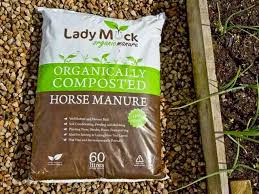 Lady Muck Organic Horse Manure For Soil Conditioning Organic Compost Vegetable Beds Raised Manure