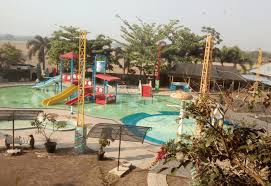 Karena itulah banyak siswa pelajar yang juga mendatangi tempat ini guna melatih pelajaran olahraga tersebut. 8 Kolam Renang Di Pekalongan Dengan Harga Terjangkau