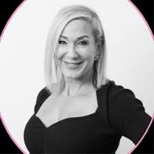 Celebrating 1 year at Minute Media🏆