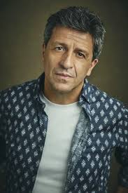 LOS AMIGOS DE ELLOS DOS