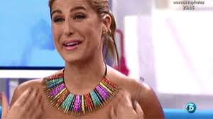 El original collar de Laura Lobo