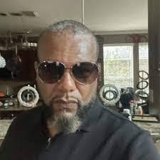 Loretta Embry's Instagram, Twitter & Facebook