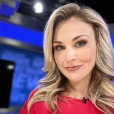 Fallon Silcox's Instagram, Twitter & Facebook