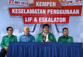 Keselamatan dan kesihatan pekerjaan / occupational safety & health. Lif Eskalator Perlu Penyelenggaraan Berjadual Utusan Borneo Online