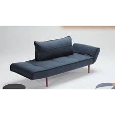 Pour le reste, apportez une touche vintage en recouvrant un fauteuil de tissu jacquard pernille. Canape De Petite Profondeur Au Design Moderne P Canape Lit Design Canape Design Canape Convertible Design