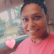 In 2013, Equality Forum honored Queen Latifah as one of 31 LGBT History  Month icons, though she had never publicly come out. The group later  admitted, “When the selection was made, we